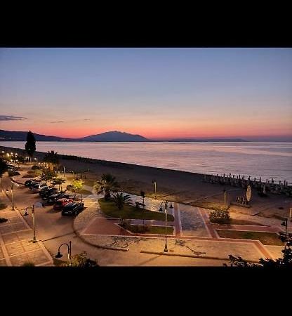 Villa Un Bel Posto Sea View Vrasná Exterior foto