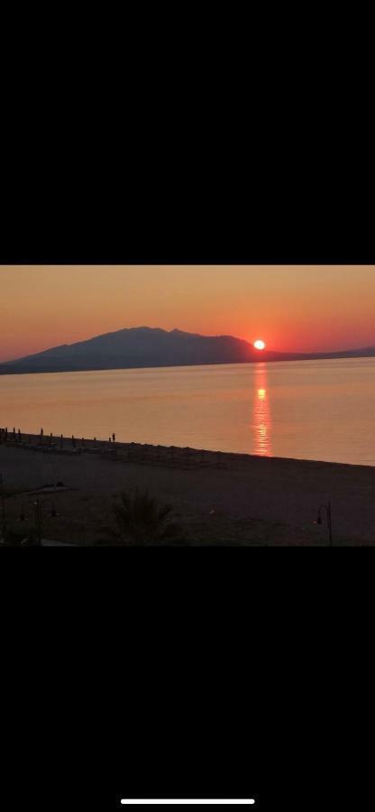 Villa Un Bel Posto Sea View Vrasná Exterior foto